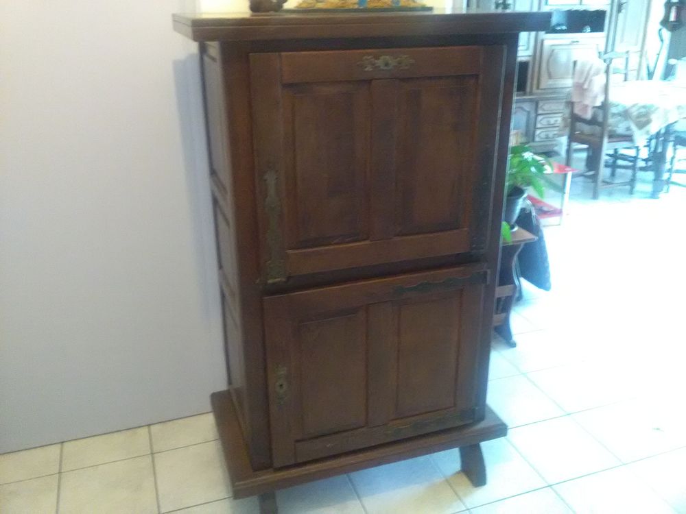 Meuble ancien bar d'occasion 80 Sainte-Gemmes-sur-Loire (49)