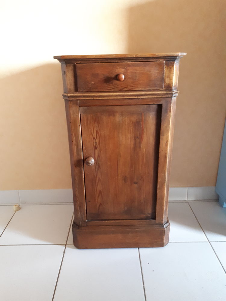 Meuble ancien 200 Colombiers (34)