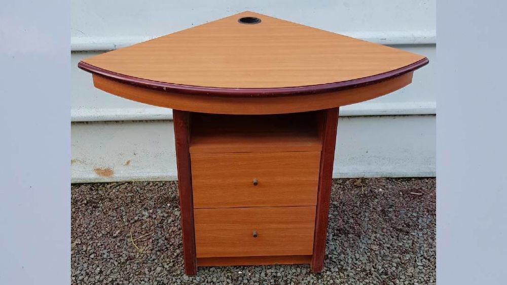 Meuble d'angle 50 Notre-Dame-de-Cenilly (50)