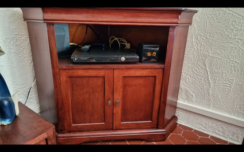 Meuble tv d'angle 20 Puget-sur-Argens (83)