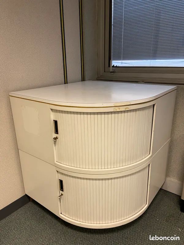 Meuble d'angle 40 Contes (06)