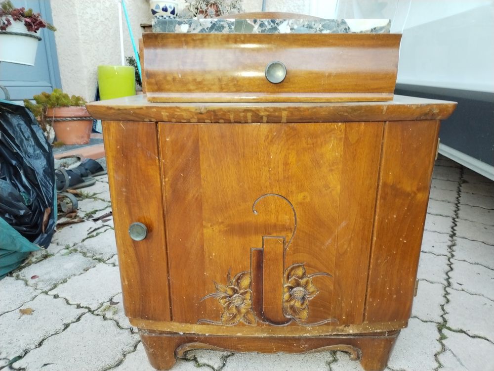 Meuble bas ann�e 60 38 Manosque (04)