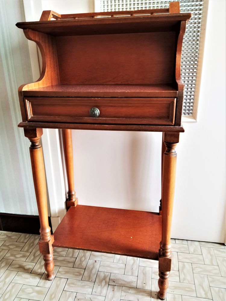 MEUBLE D APPOINT 50 Buzan�ais (36)