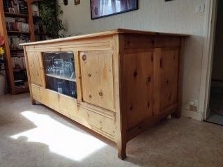 MEUBLE BAR EN AROLLES DE FABRICATION ARTISANALE 350 Bourg-Saint-Maurice (73)