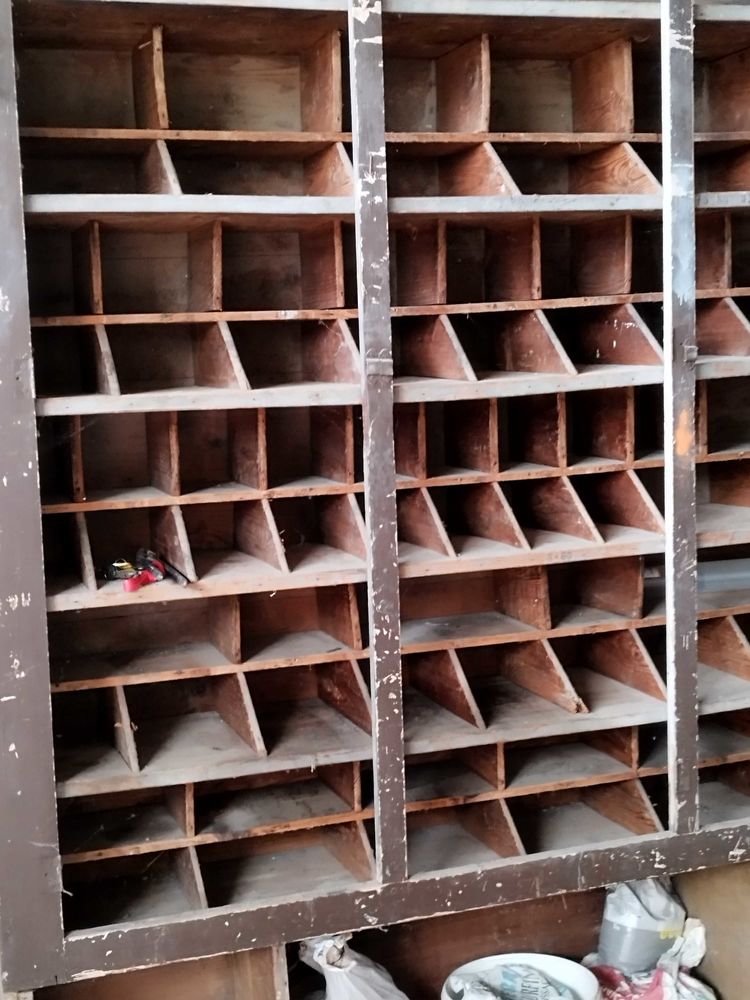 Meuble atelier ancien 250 Saint-Marcel (71)