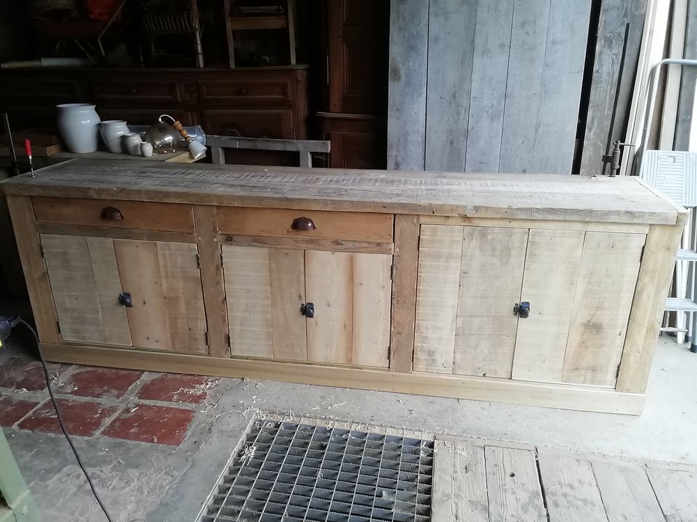 Meuble d atelier a portes et tiroirs 1 Anizy-le-Ch�teau (02)