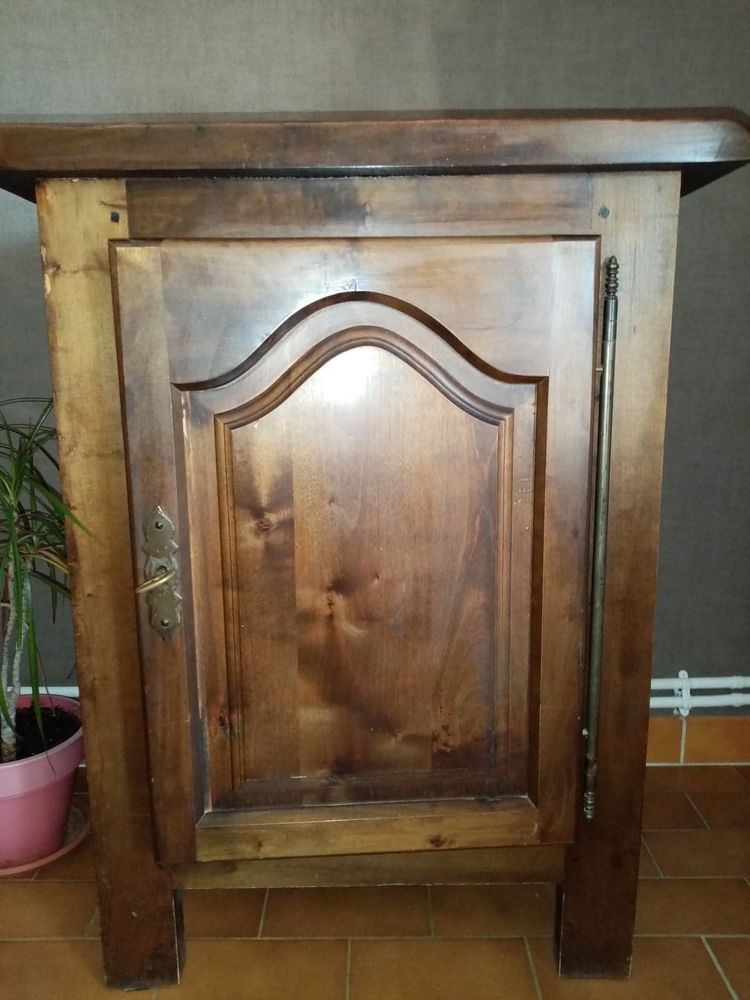 Meuble en aulne massif 50 Villars-les-Dombes (01)