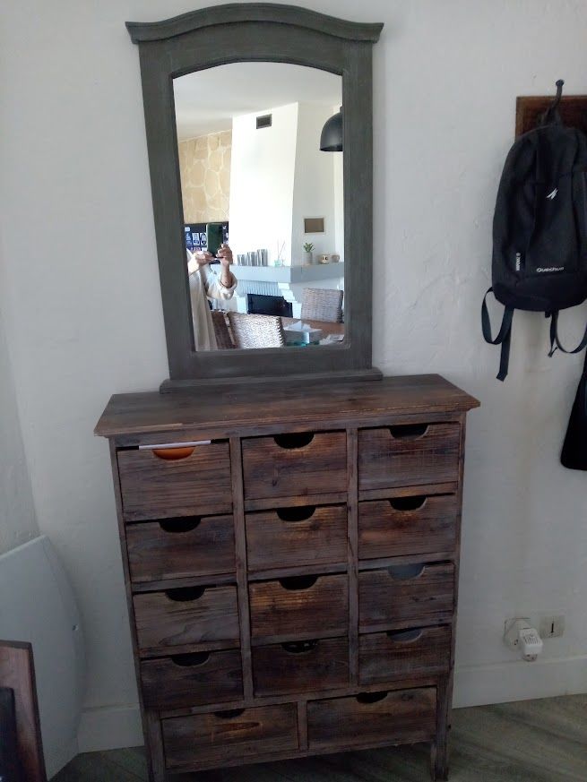 meuble avec 14 tiroirs h 104 L80 + miroir. 70 Frontignan (34)