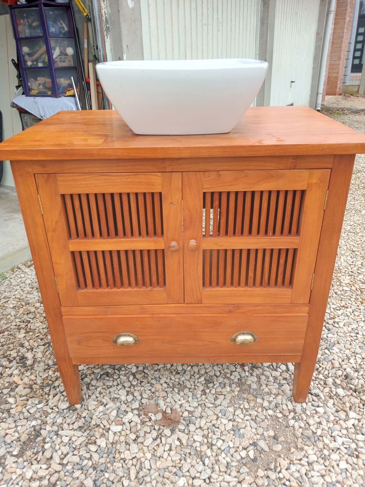 Meuble avec vasque , massif noyer dor� 120 Mouvaux (59)