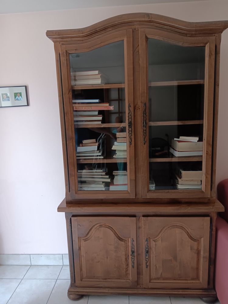 meuble avec vitrine et diverses �tag�res 200 Ballainvilliers (91)