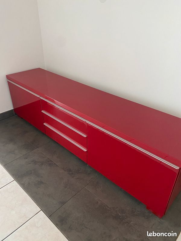Meuble TV BESTA BURS IKEA rouge laqu� tr�s bon �tat 40 Le Chesnay (78)