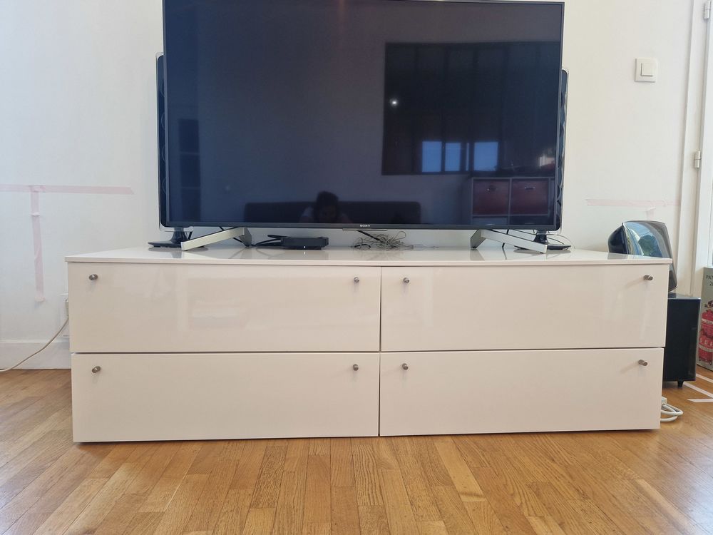 Meuble TV blanc laqu�, Ligne Roset 300 Le Plessis-Robinson (92)