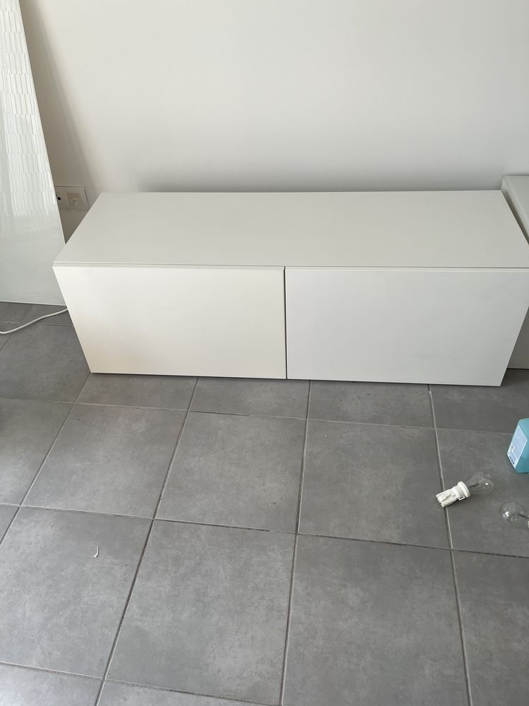 Meuble blanc tv ou rangement 30 Saint-Zacharie (83)