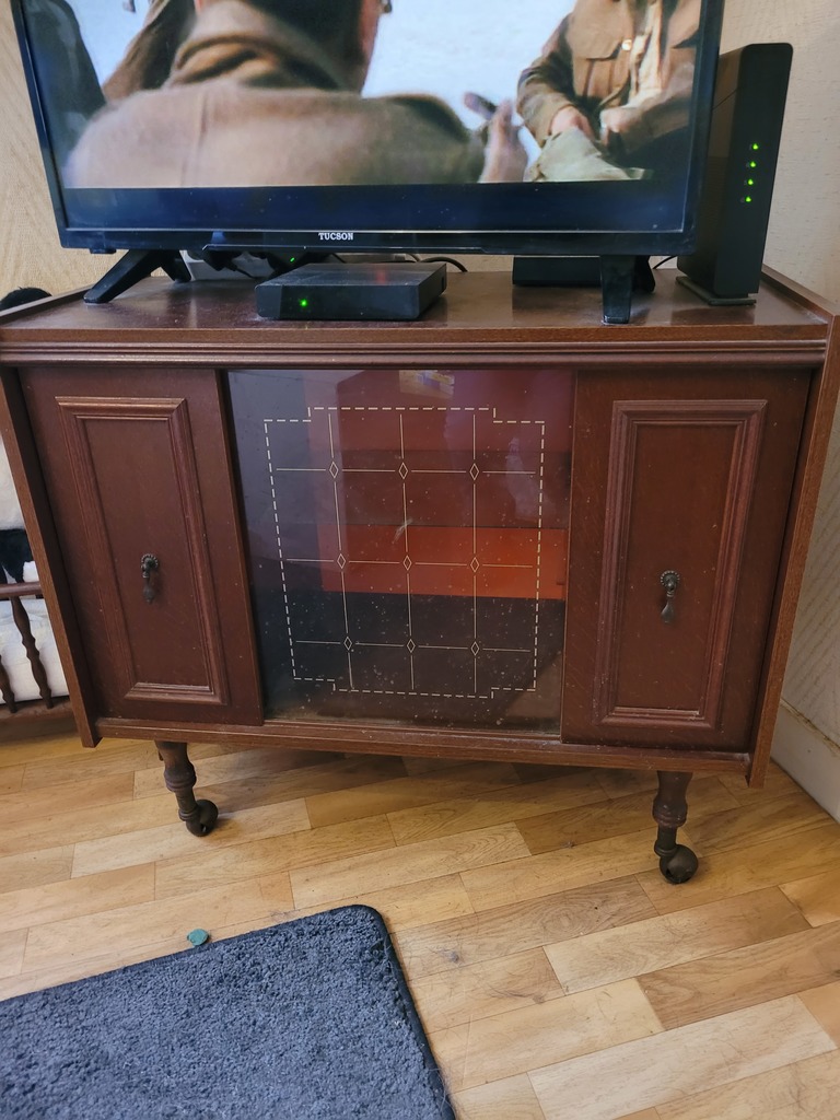 Meuble bar en bois brun deux portes � motifs 20 Coulounieix-Chamiers (24)