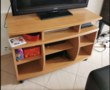 meuble TV en bois clair