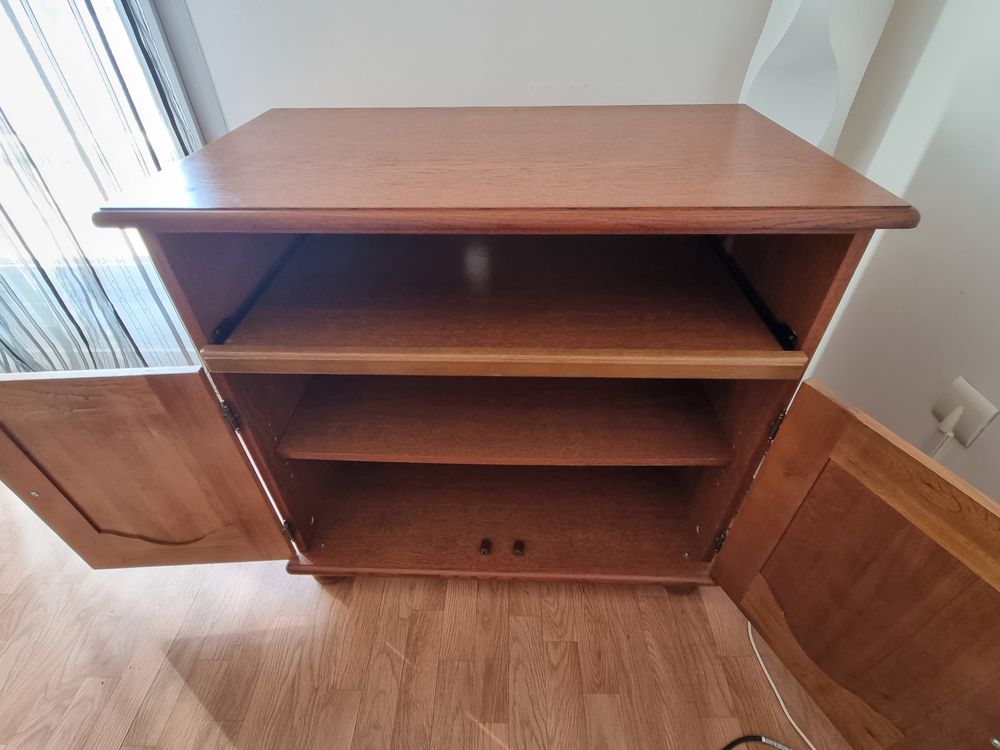 Meuble TV bois massif
50 Montigny-l�s-Cormeilles (95)