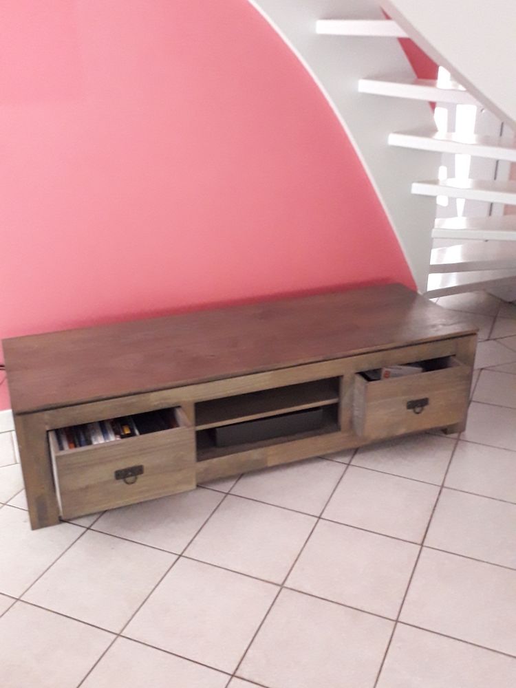 Meuble TV bois massif deux tiroirs H 80 Montauban (82)