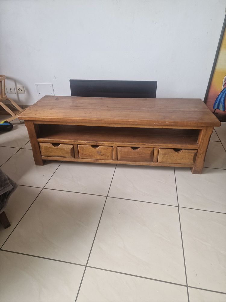 Meuble TV en bois massif 97 Saint-Paul (97)