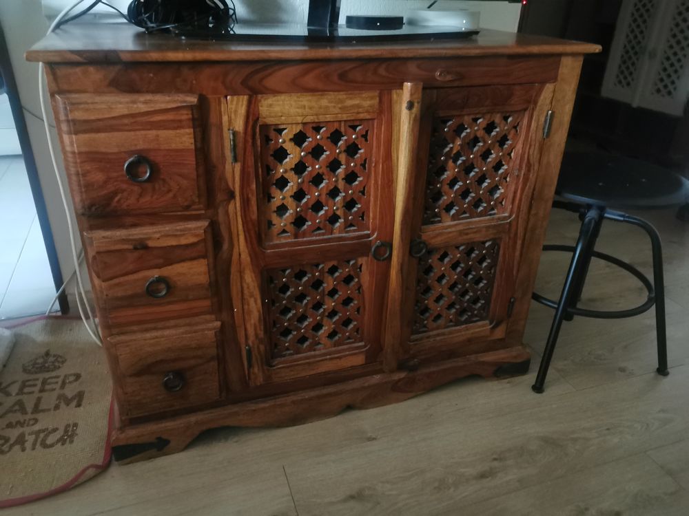 
Meuble TV en bois de palissandre 250 Menton (06)