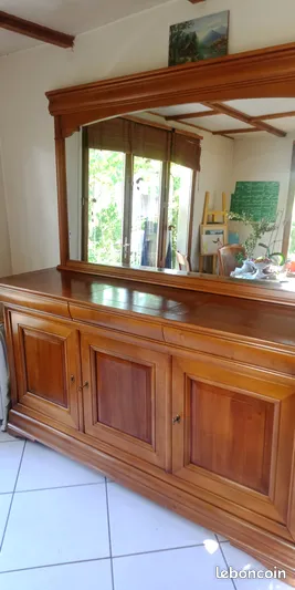 Meuble en bois 250 Montfermeil (93)