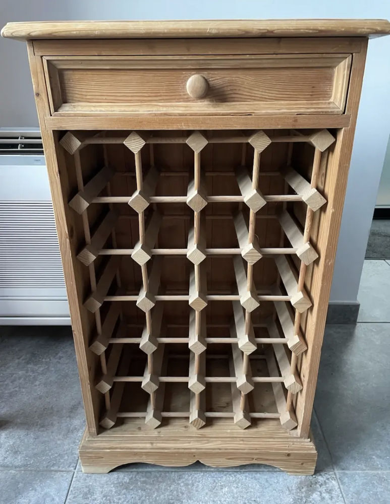 MEUBLE � BOUTEILLES INTERIORS 120 Verri�res-le-Buisson (91)