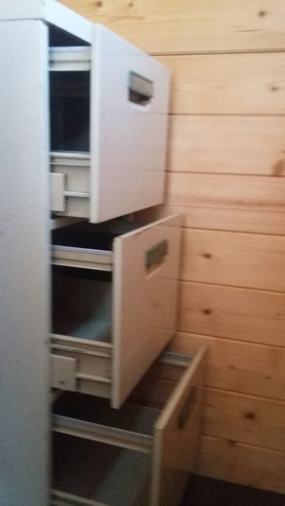 MEUBLE BUREAU METALLIQUE 80 Tr�gastel (22)