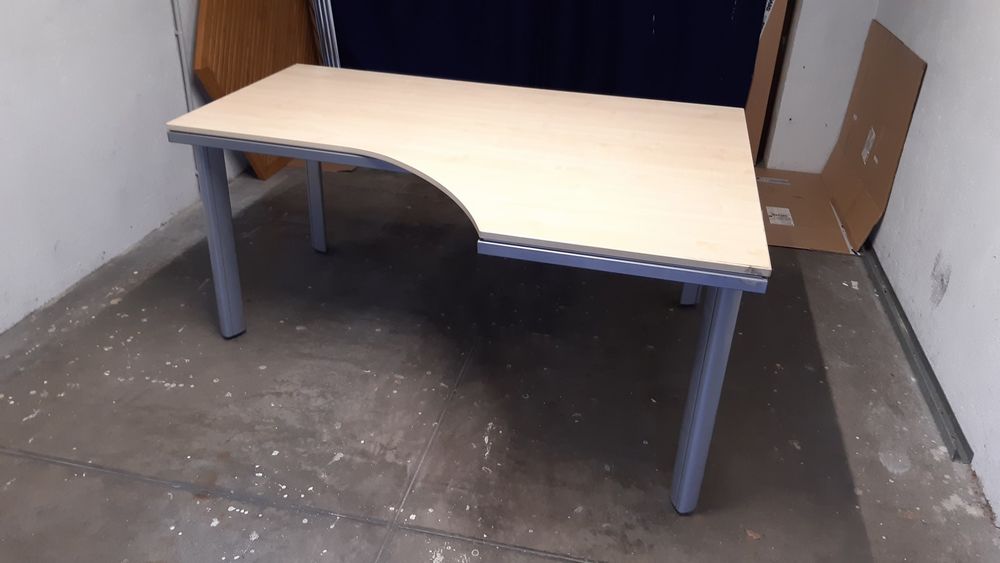 MEUBLE BUREAU POUR APPARTEMENT OU BUREAU PROFESSIONNEL 95 Perpignan (66)