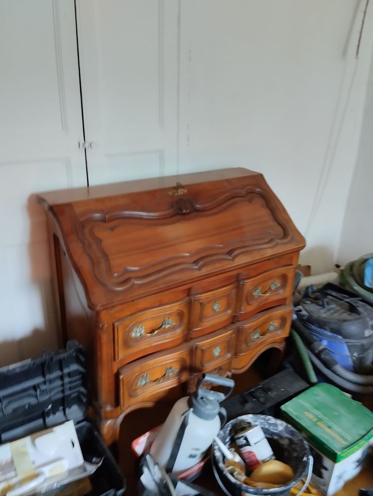 meuble bureau. 0 Nice (06)