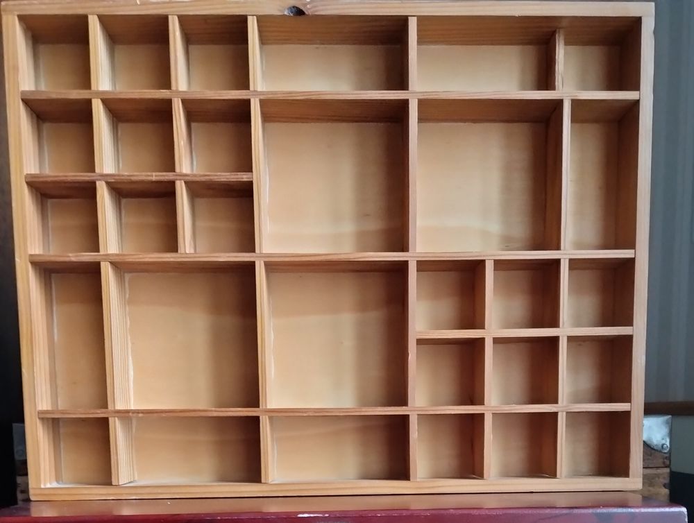 Meuble � casiers. 12 Vierzon (18)