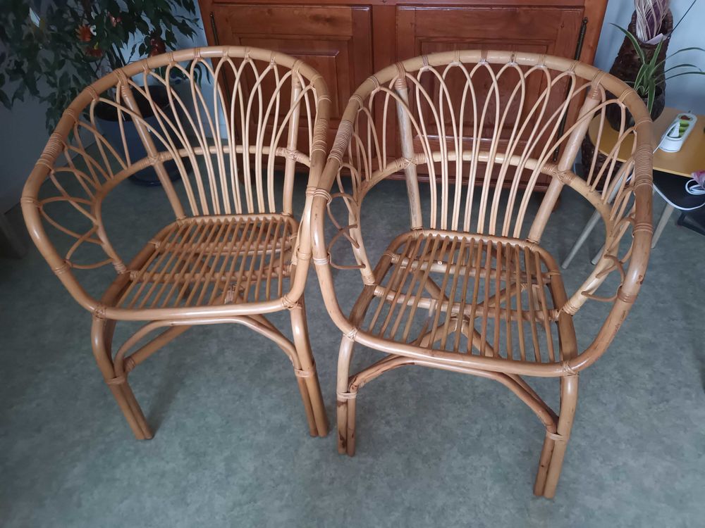 meuble chaises en rotins prix 50 euros 50 Sens (89)
