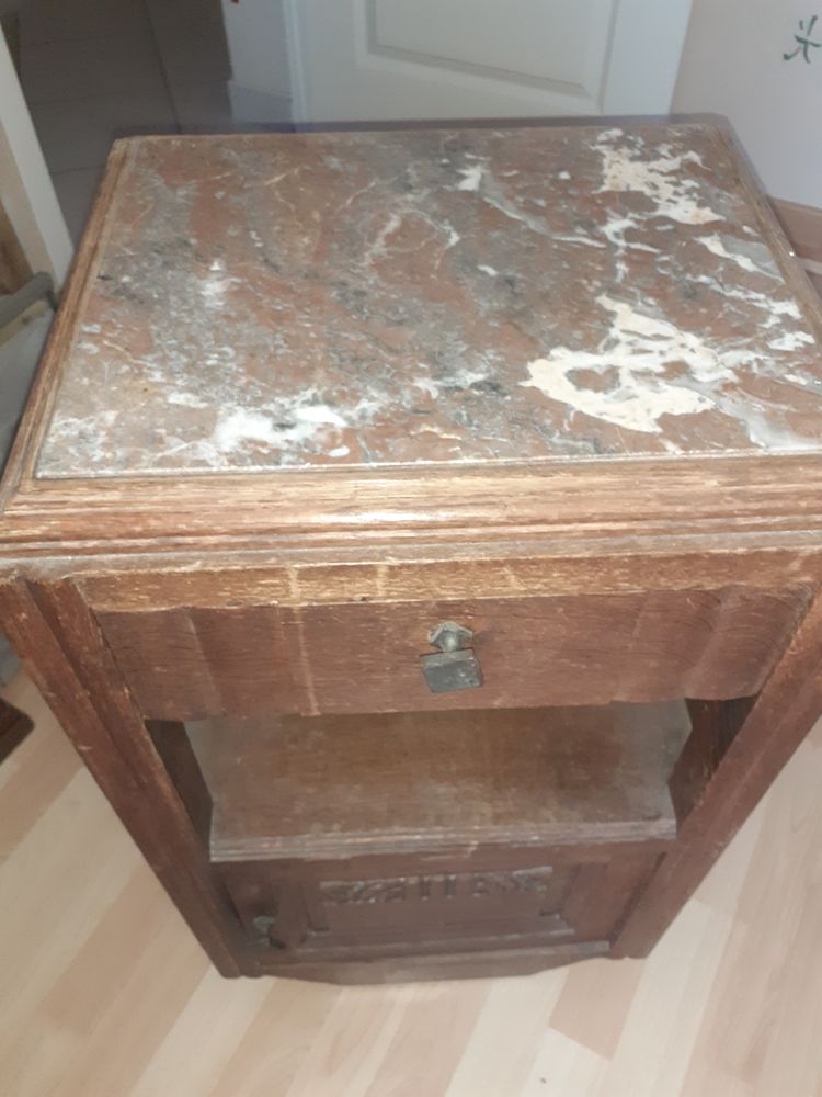 Meuble  pot de chambre  20 Saint-Claude-de-Diray (41)