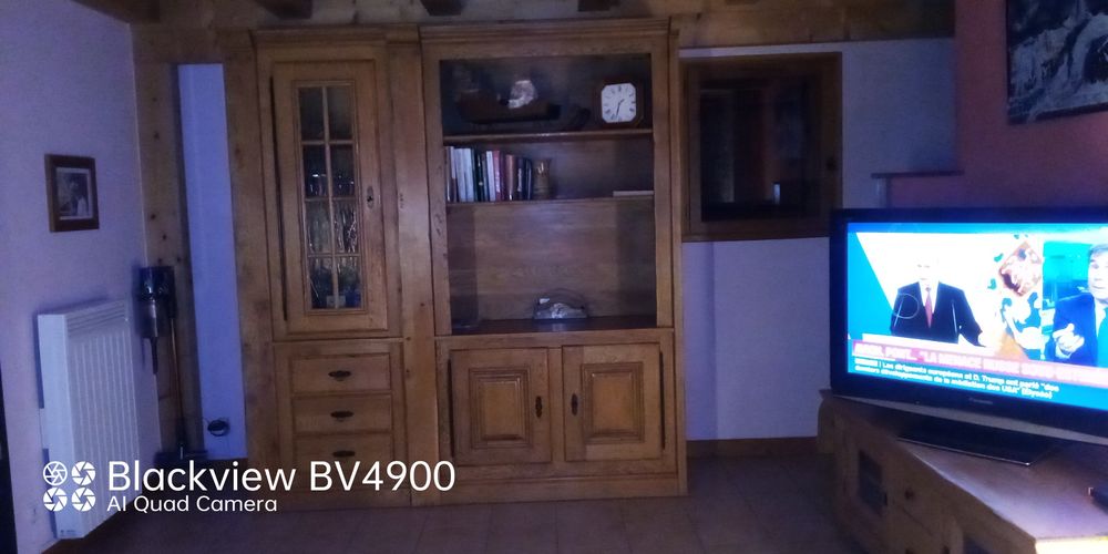 Meuble en ch�ne a donn� 30 Passy (74)