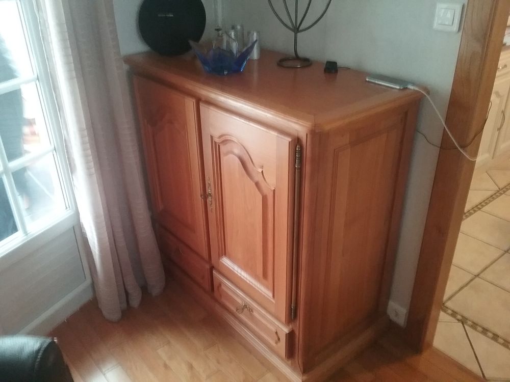 Meuble ch�ne massif pour CD / DVD (600+ CD) 35 Les Ulis (91)