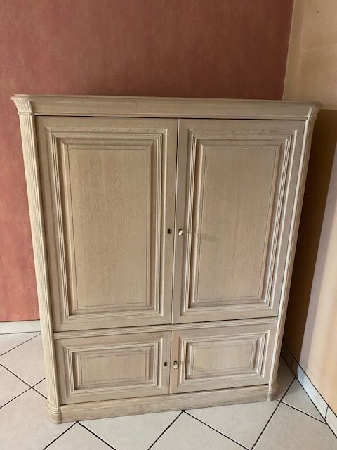 d'un meuble en ch�ne 100 Saint-Aubin-Celloville (76)