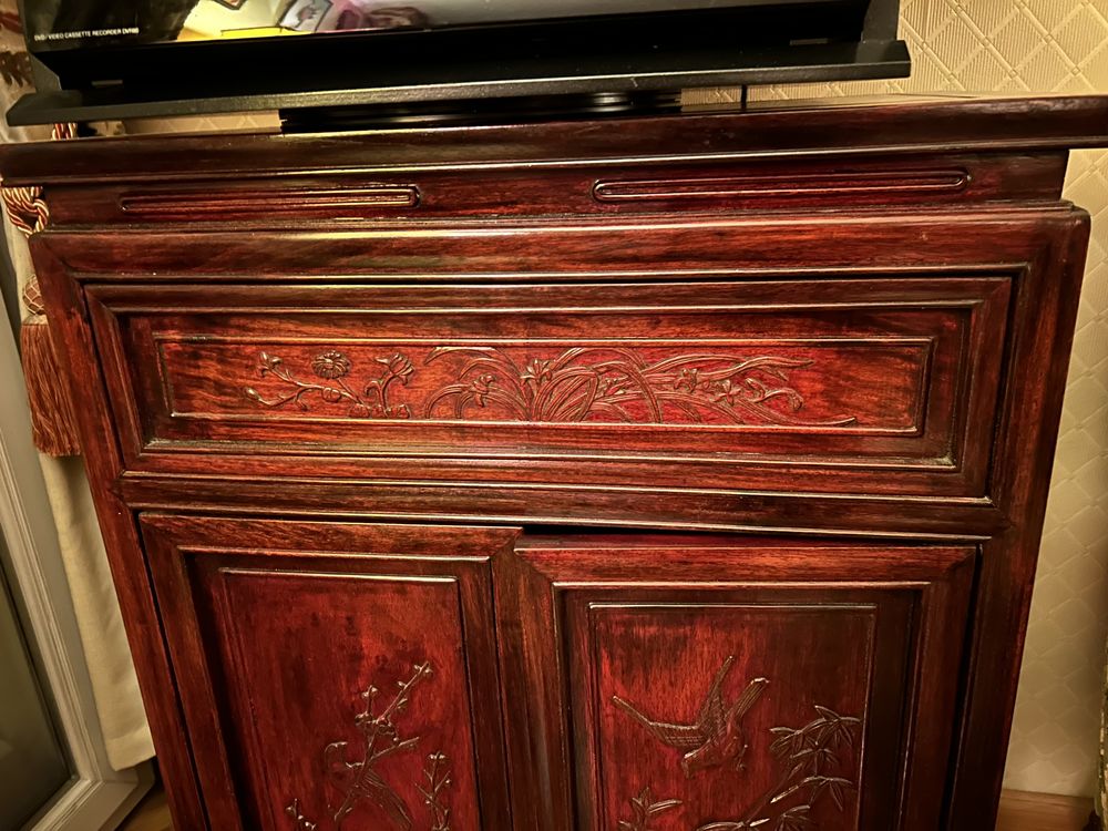 MEUBLE CHINOIS 300 Cr�teil (94)