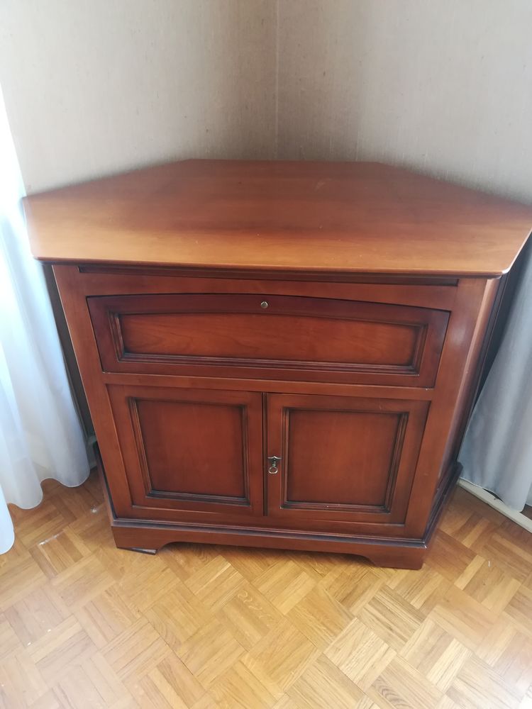 Meuble de coin TV plateau mobile 50 Brive-la-Gaillarde (19)