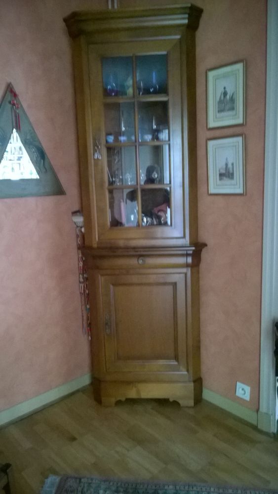 MEUBLE EN COIN 0 Saint-Germain-en-Laye (78)