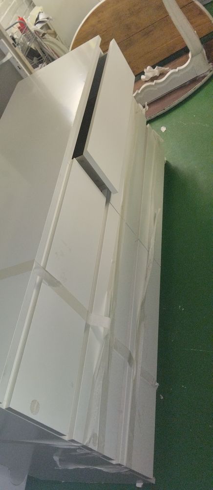 Meuble commode rangement 6 tiroirs.
80 Combs-la-Ville (77)