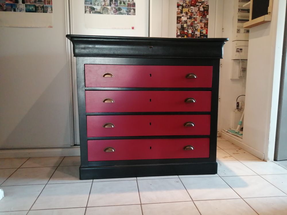 MEUBLE COMMODE RENOVE EN PARFAIT ETAT 0 Arras (62)