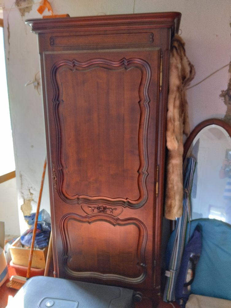 meuble commode. 0 Nice (06)