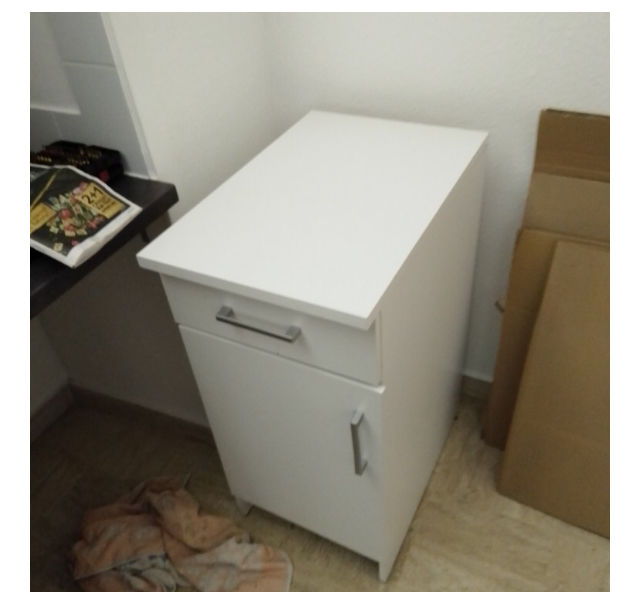 meuble bas cuisine et meuble de salle de bain 150 Carros (06)