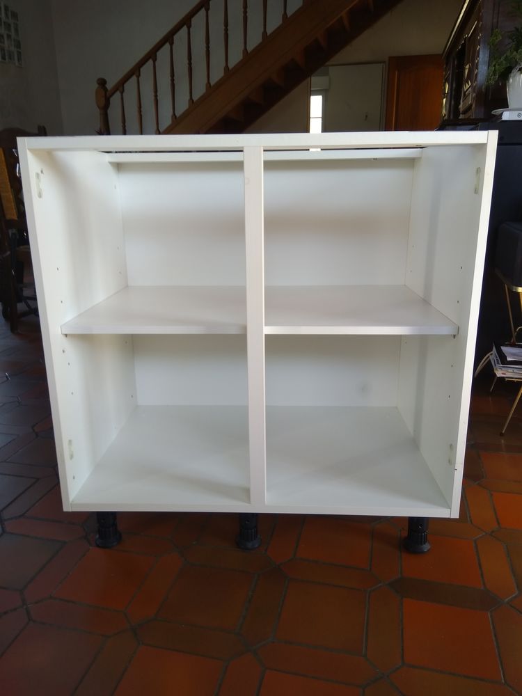 un meuble de cuisine bas 80 x 60 150 Vers-sur-Selles (80)