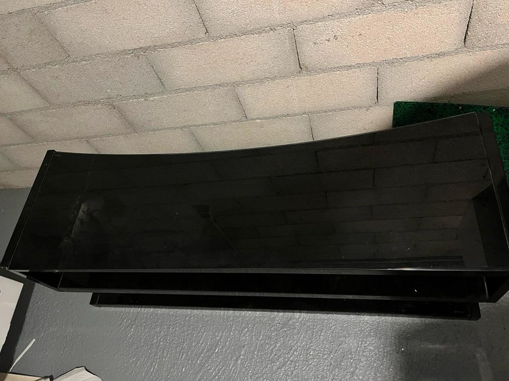 meuble TV design �tat neuf 100 Montpellier (34)