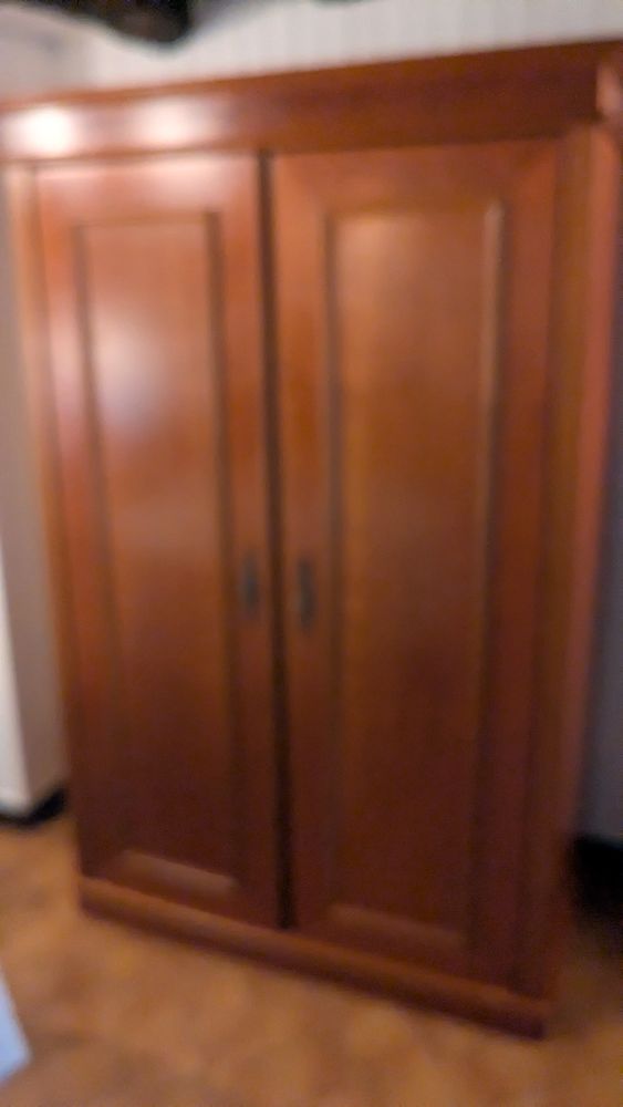 meuble deux portes en merisier 100 Vez (60)