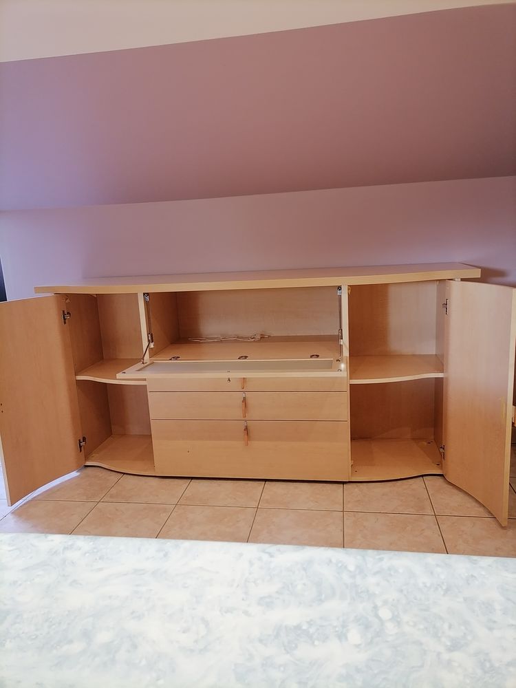 meuble bas  enfilade   type vaisselier. 300 Bl�nod-l�s-Pont-�-Mousson (54)