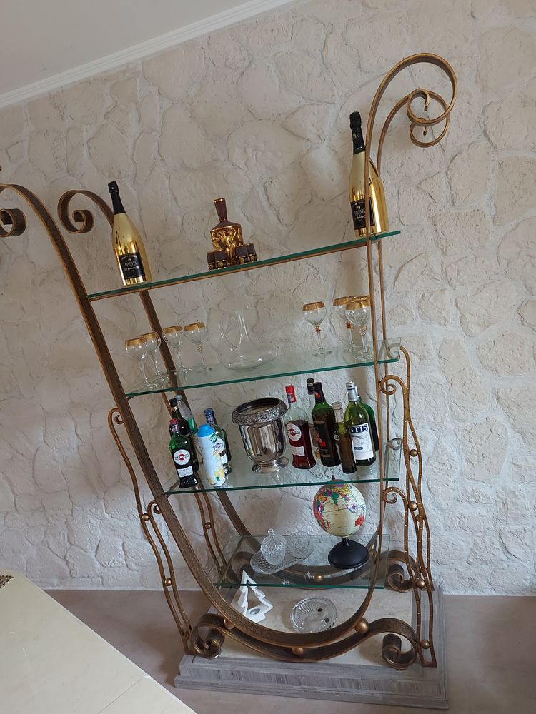  meuble etager 300euros  a d�battre 0 Morsbach (57)