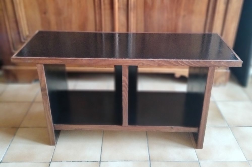 Meuble T.V. ou �tag�re. 40 Vierzon (18)