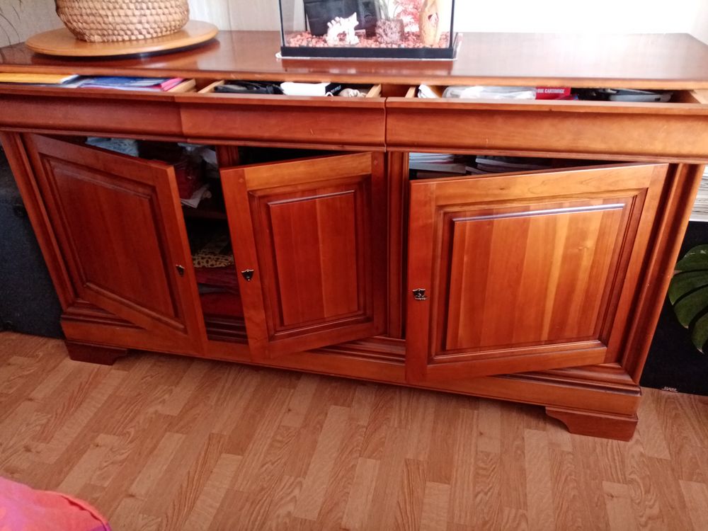 Meuble bas bon �tat en merisier 450 Angers (49)