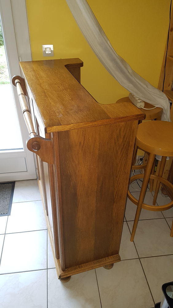 Meuble bar et fond de bar en ch�ne 100 Montlh�ry (91)