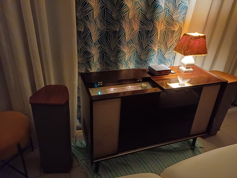 Meuble Grundig SO340 480 Ch�tellerault (86)